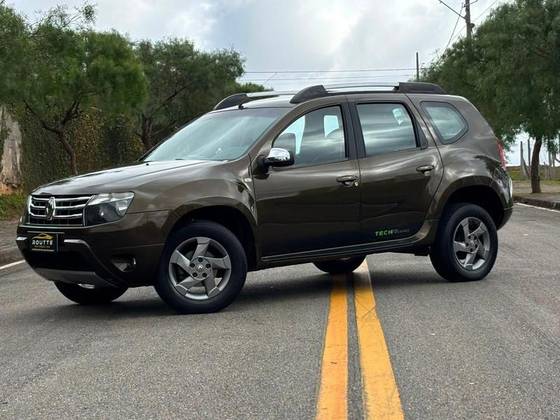 RENAULT DUSTER 1.6 4X2 16V FLEX 4P MANUAL RENAULT DUSTER 1.6 4X2 16V FLEX 4P MANUAL